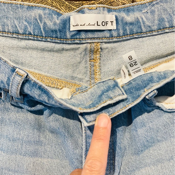 LOFT Light Blue woman’s Jeans - Picture 2 of 6